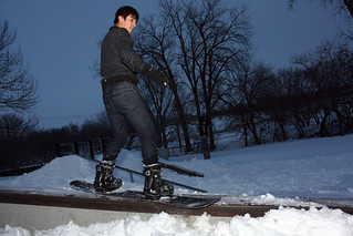 Snowboarding - Anthony - sliding the long ledge