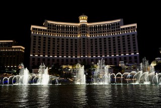 Dancing fountains at the Bellagio