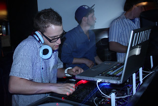 Dustin Iverson - Spinning at Club Element