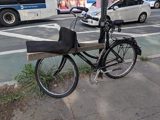 Bicycle - Look at this homemade bike rack
