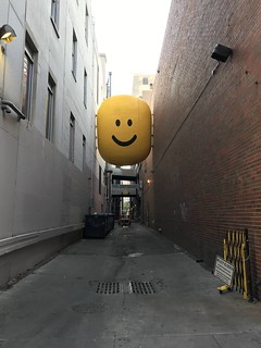 Art - A happy alley