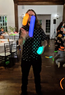 Wedding - Jugglin