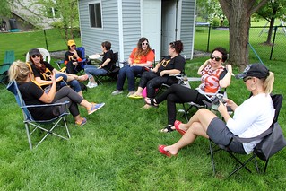 Nicole Sutherland - Back yard chillin