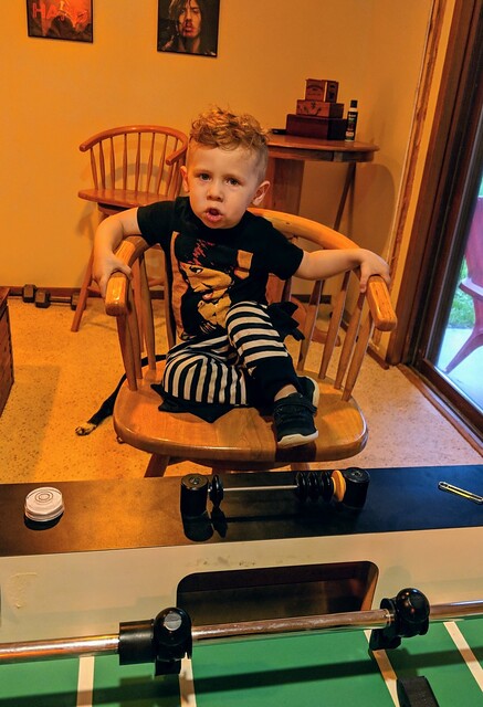 Flynn joins in with the shit talkin