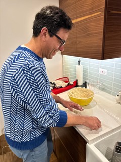 Manuel showing us how it's done