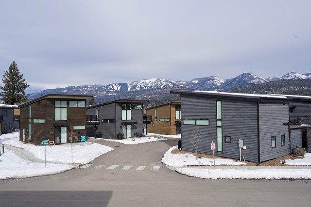 Hangin on Kirps' deck