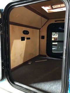 Headboard components in