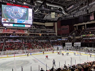 Hockey - Close hockey is good hockey