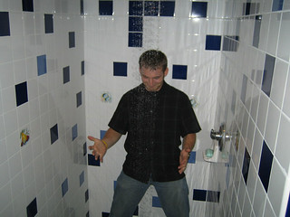 Turbo in the shower at el bait shop