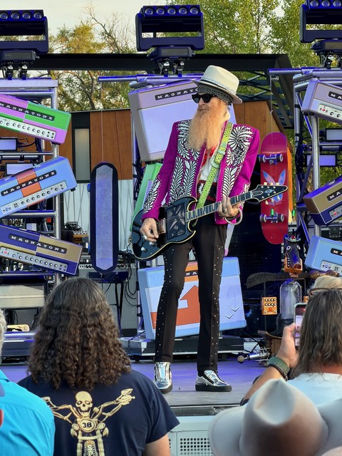 Stylin Billy Gibbons